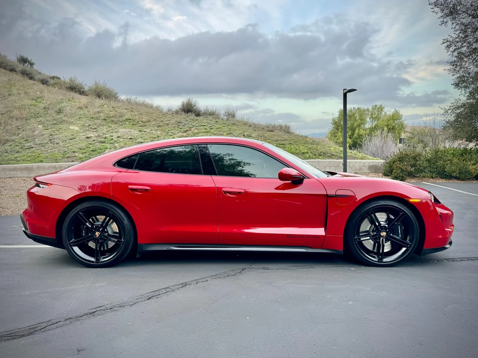 2020 Porsche Taycan Turbo - Image 14 of 31