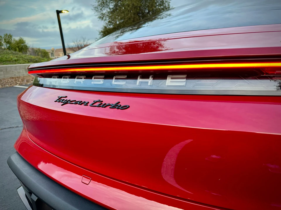 2020 Porsche Taycan Turbo - Image 21 of 31