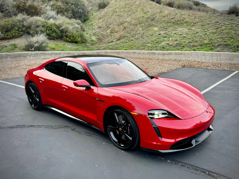 2020 Porsche Taycan Turbo - Image 16 of 31