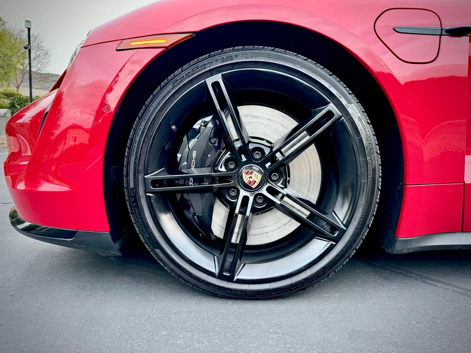 2020 Porsche Taycan Turbo - Image 26 of 31