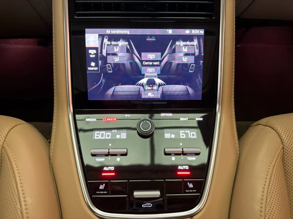2020 Porsche 971 Panamera - Image 9 of 17