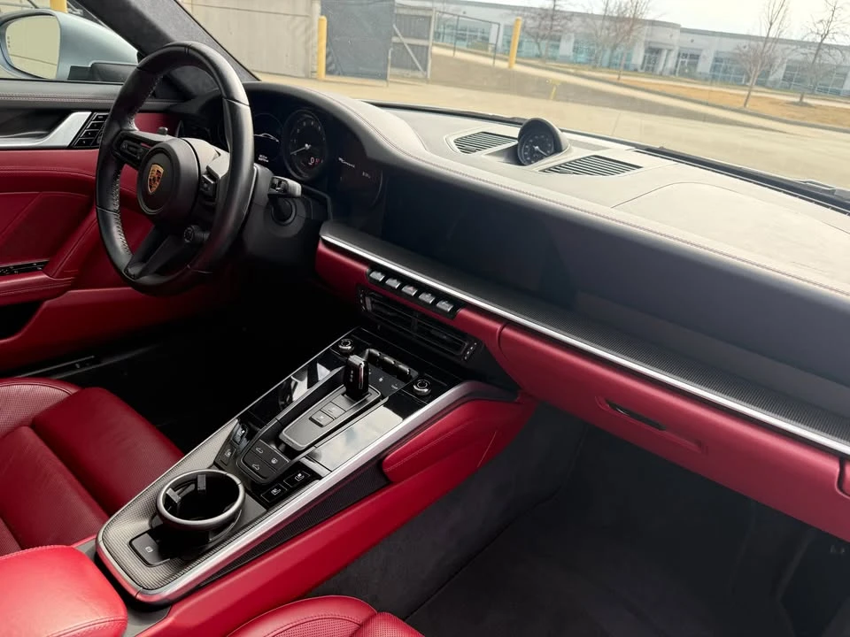 2020 Porsche 992 Carrera 4S - Image 17 of 20