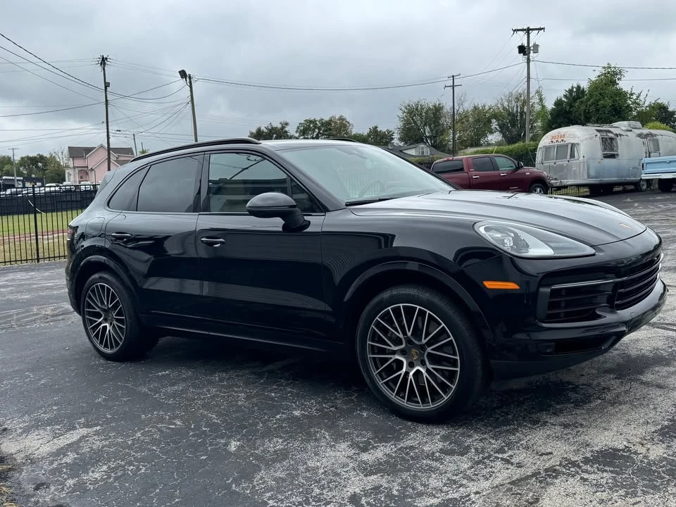 2020 Porsche 9Y0/9Y3 Cayenne - Image 2 of 19