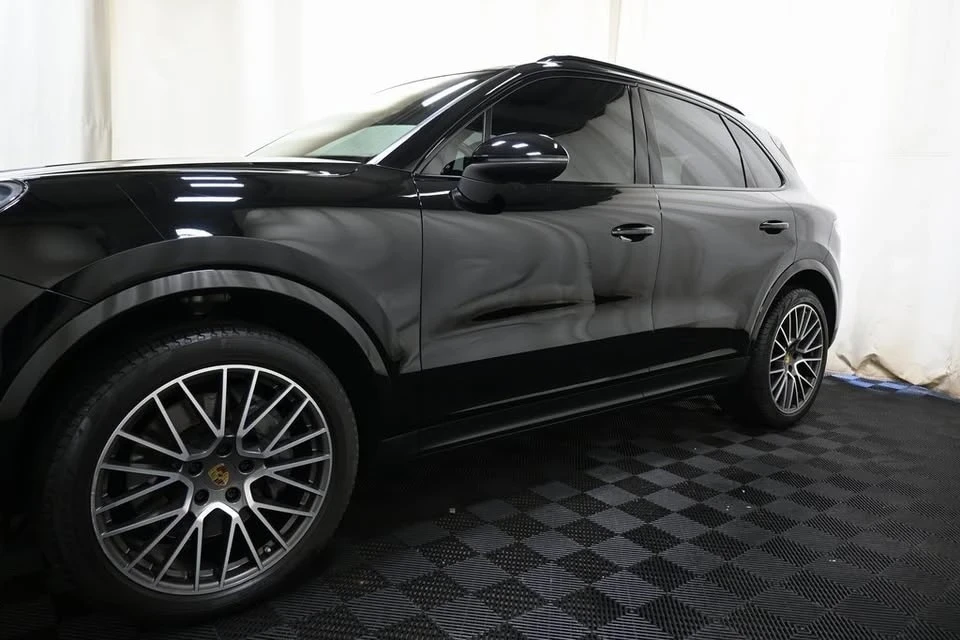 2020 Porsche 9Y0/9Y3 Cayenne - Image 17 of 20