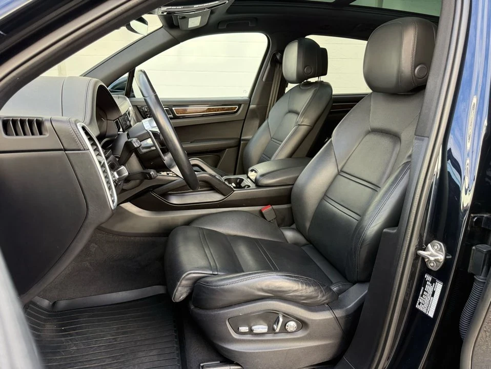 2020 Porsche 9Y0/9Y3 Cayenne - Image 3 of 20
