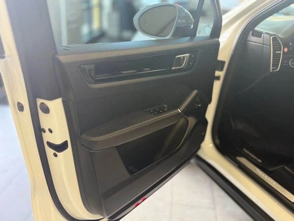 2020 Porsche 9Y0/9Y3 Cayenne - Image 15 of 20