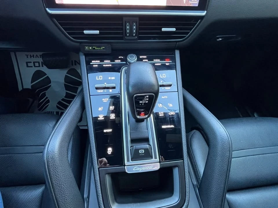 2020 Porsche 9Y0/9Y3 Cayenne - Image 9 of 16