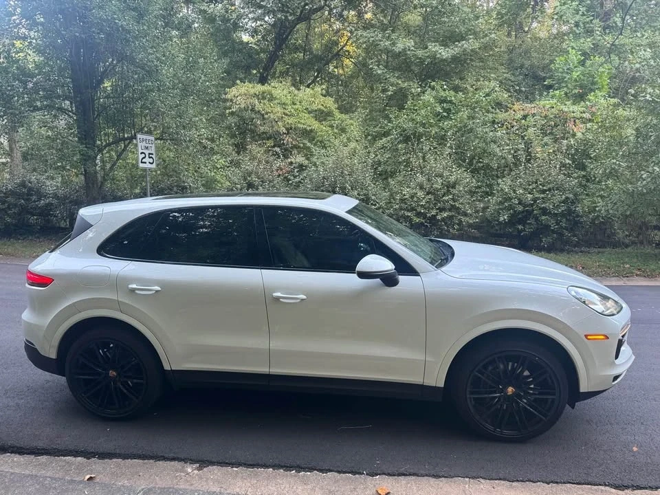2020 Porsche 9Y0/9Y3 Cayenne - Image 9 of 21