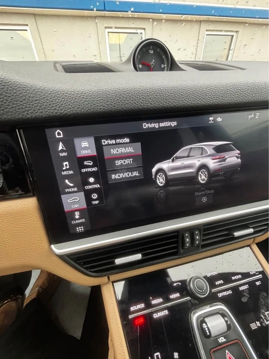 2020 Porsche 9Y0/9Y3 Cayenne - Image 10 of 18