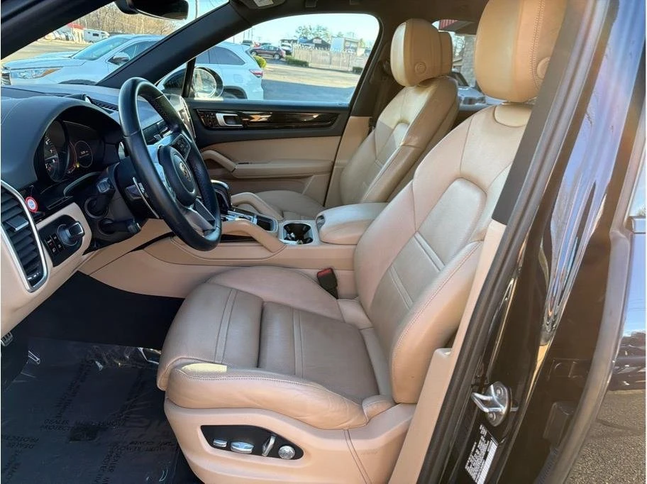 2020 Porsche 9Y0/9Y3 Cayenne - Image 9 of 19