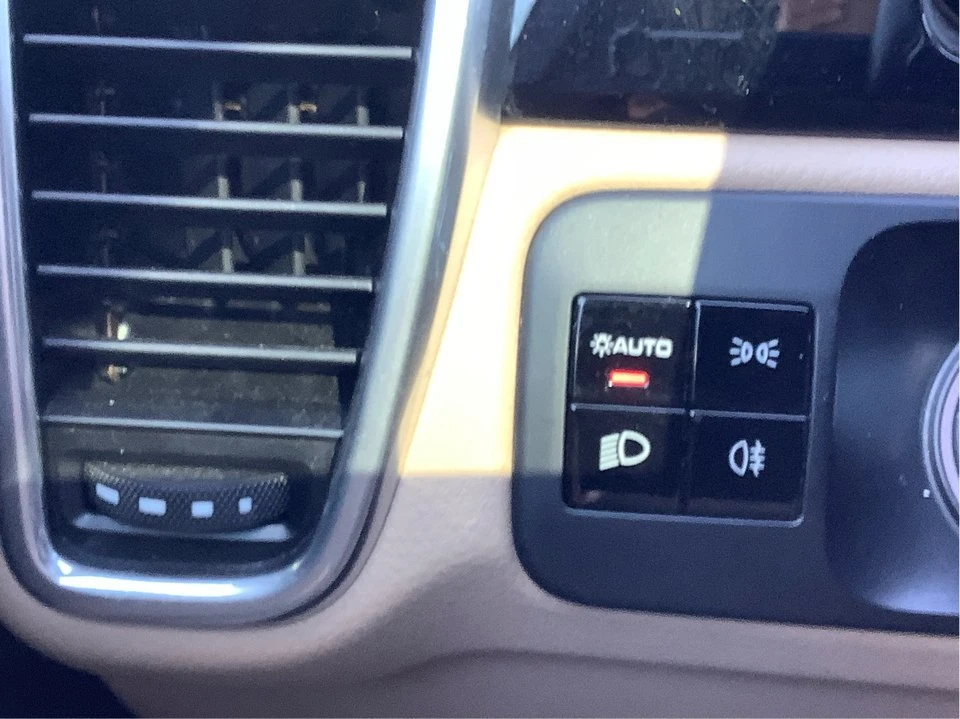 2020 Porsche 9Y0/9Y3 Cayenne - Image 16 of 20