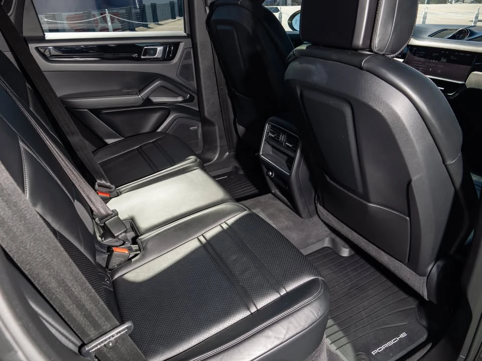 2020 Porsche 9Y0/9Y3 Cayenne - Image 17 of 20