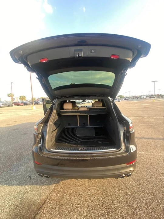 2020 Porsche 9Y0/9Y3 Cayenne - Image 9 of 16