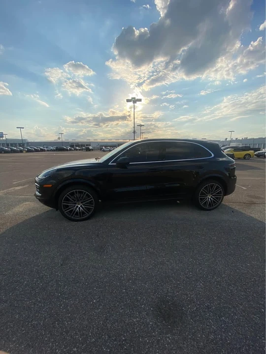 2020 Porsche 9Y0/9Y3 Cayenne - Image 3 of 16