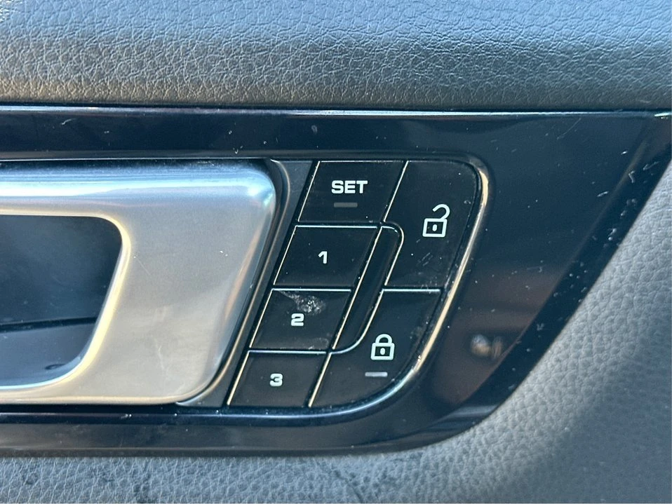 2020 Porsche 9Y0/9Y3 Cayenne - Image 15 of 20