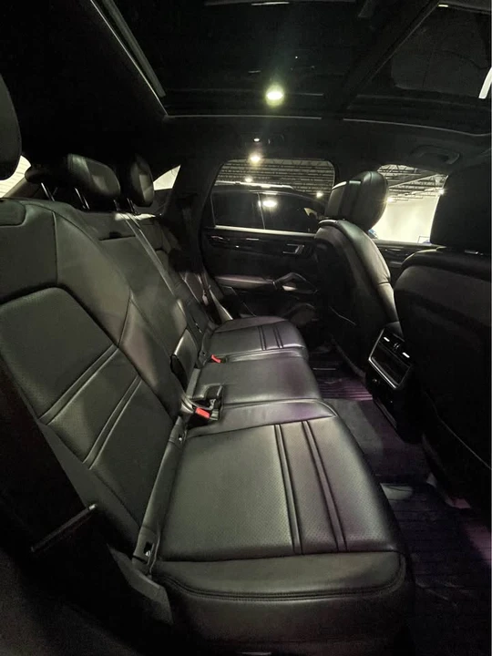 2020 Porsche 9Y0/9Y3 Cayenne - Image 18 of 19