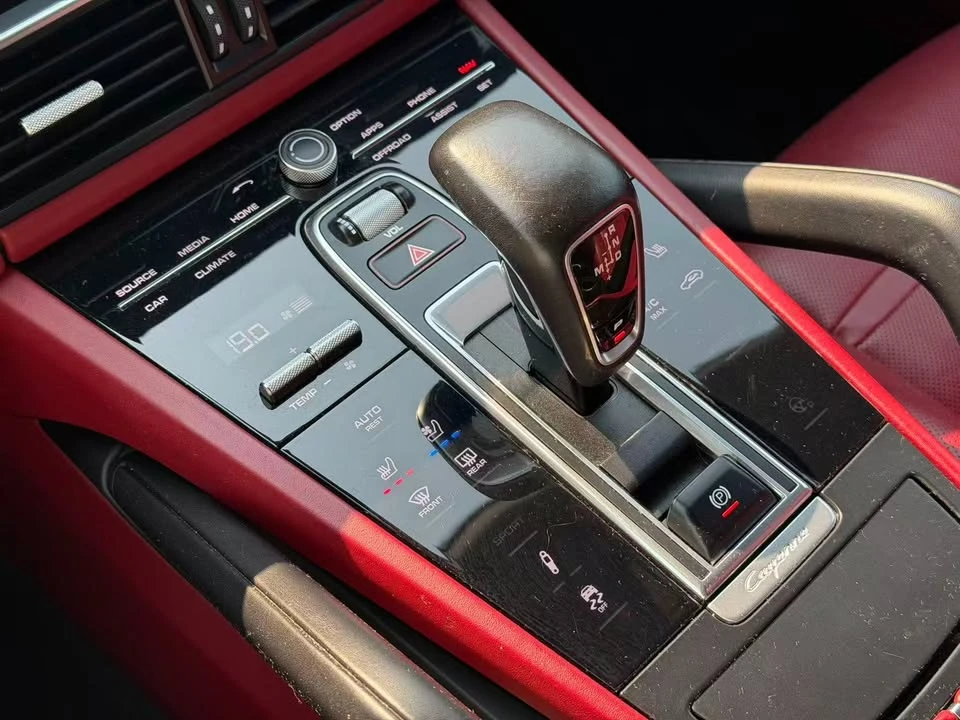 2020 Porsche 9Y0/9Y3 Cayenne - Image 16 of 20