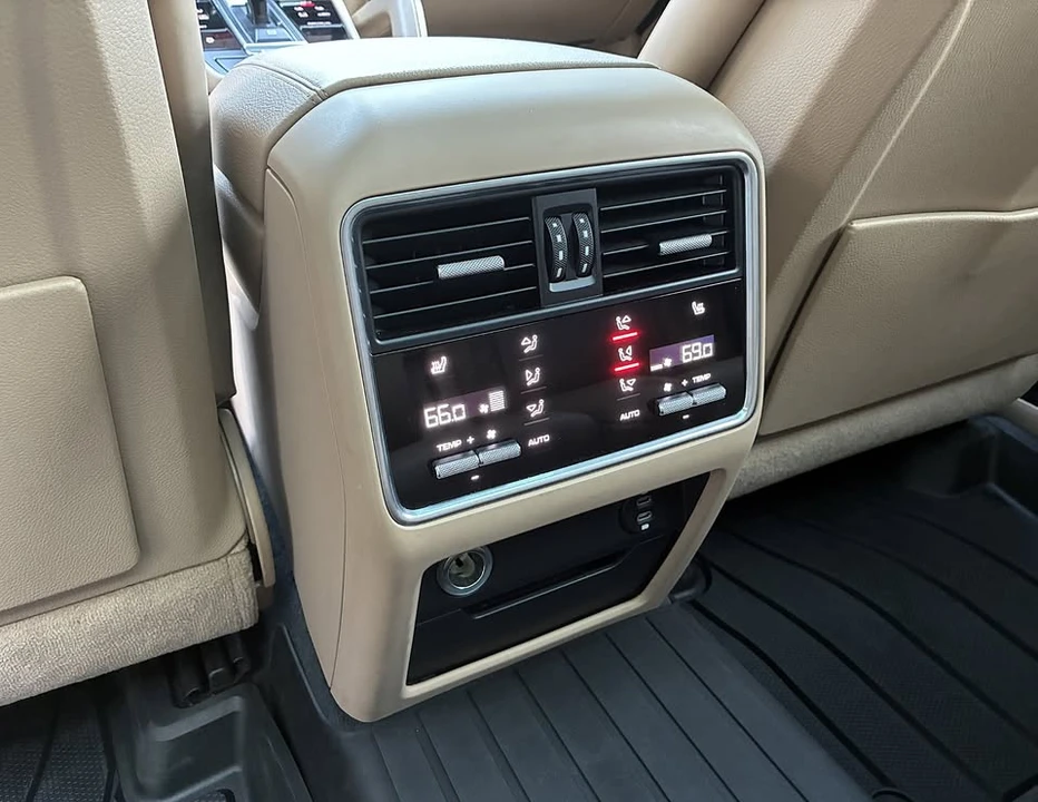 2020 Porsche 9Y0/9Y3 Cayenne - Image 10 of 16