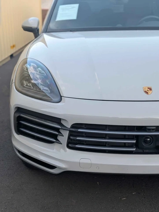 2020 Porsche 9Y0/9Y3 Cayenne - Image 3 of 17