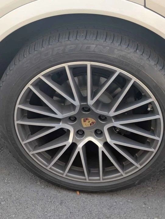2020 Porsche 9Y0/9Y3 Cayenne - Image 16 of 17