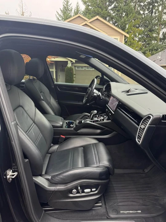 2020 Porsche 9Y0/9Y3 Cayenne - Image 14 of 16