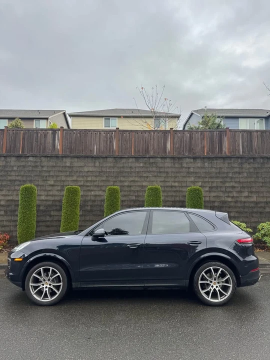 2020 Porsche 9Y0/9Y3 Cayenne - Image 2 of 16