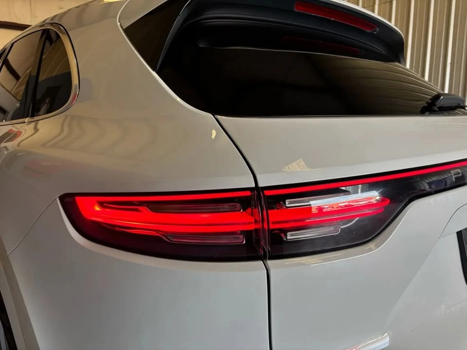 2020 Porsche 9Y0/9Y3 Cayenne - Image 14 of 17