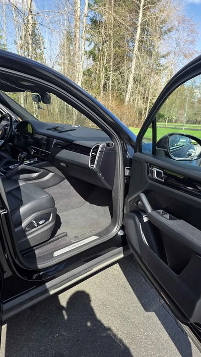 2020 Porsche 9Y0/9Y3 Cayenne - Image 9 of 14