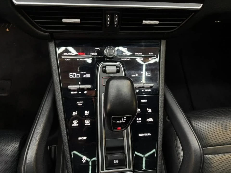 2020 Porsche 9Y0/9Y3 Cayenne - Image 20 of 20