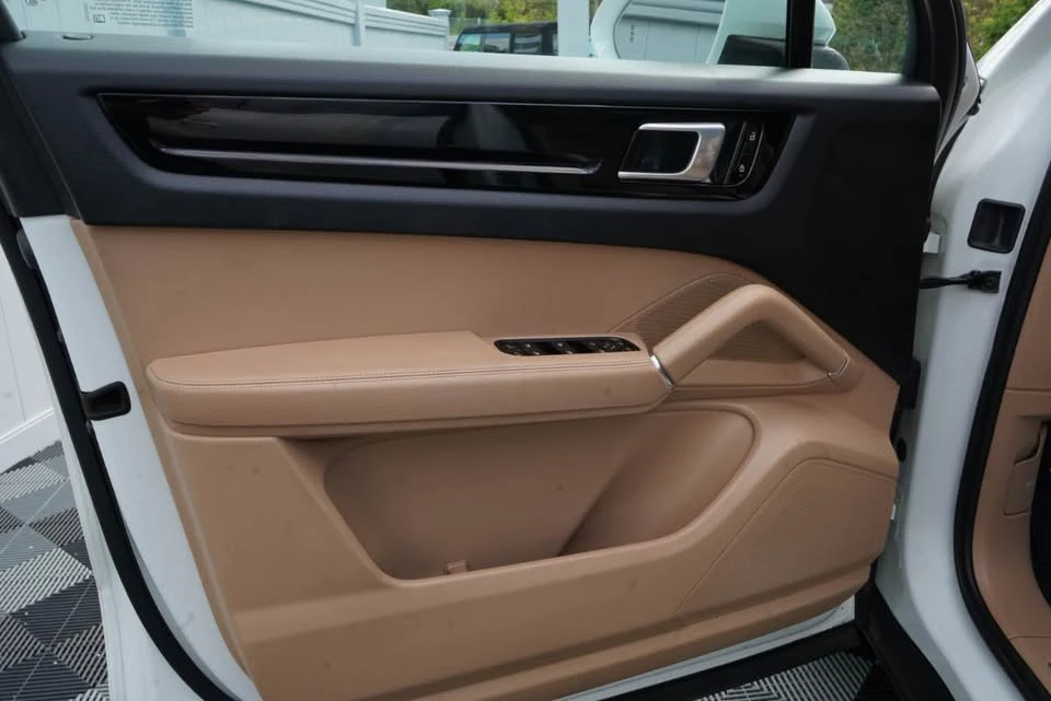 2020 Porsche 9Y0/9Y3 Cayenne - Image 7 of 20