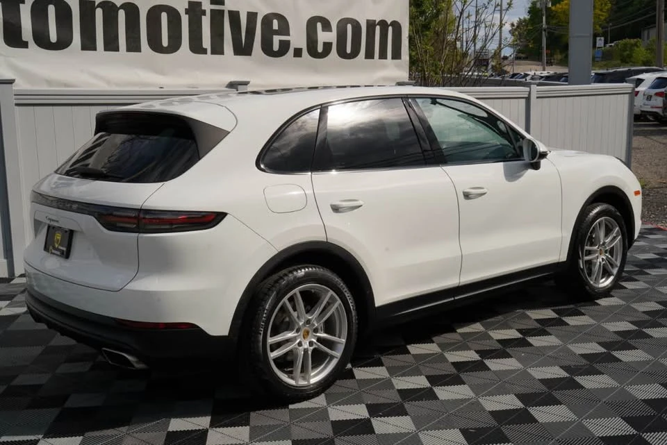 2020 Porsche 9Y0/9Y3 Cayenne - Image 2 of 20