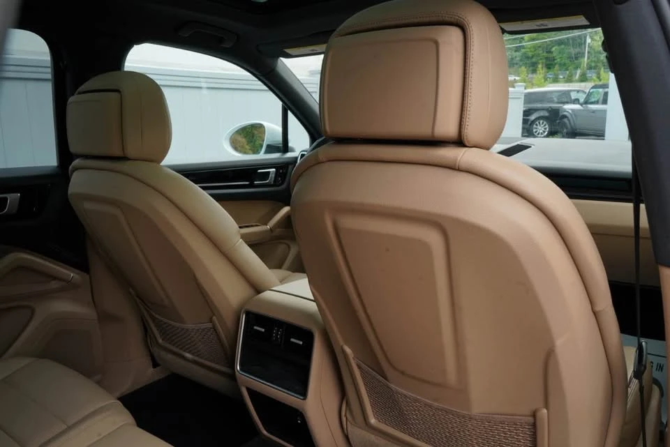 2020 Porsche 9Y0/9Y3 Cayenne - Image 16 of 20