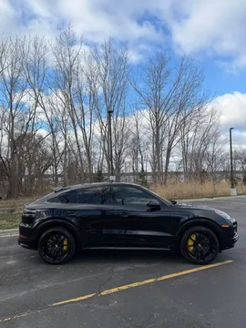2020 Porsche Cayenne Turbo