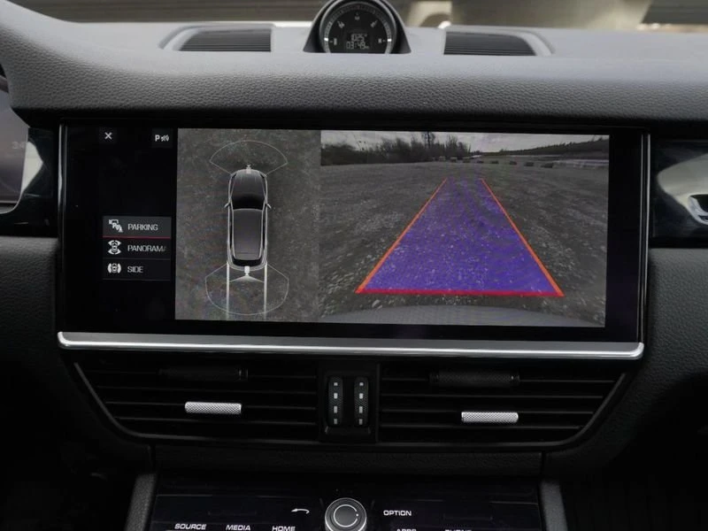 2020 Porsche 9Y0/9Y3 Cayenne - Image 19 of 20