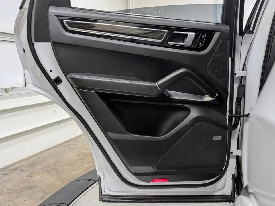 2020 Porsche 9Y0/9Y3 Cayenne - Image 17 of 20