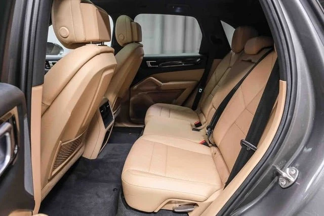 2020 Porsche 9Y0/9Y3 Cayenne - Image 19 of 20