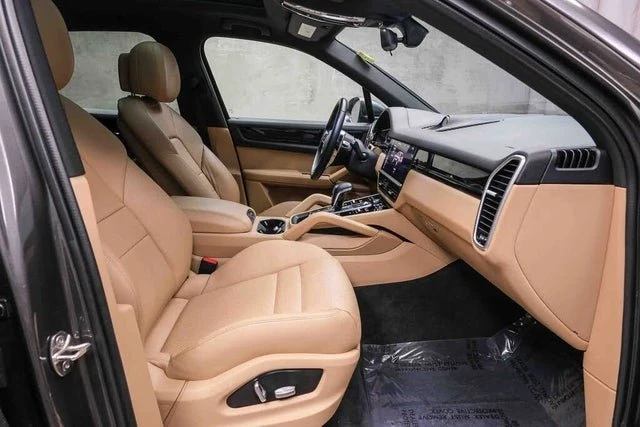 2020 Porsche 9Y0/9Y3 Cayenne - Image 18 of 20