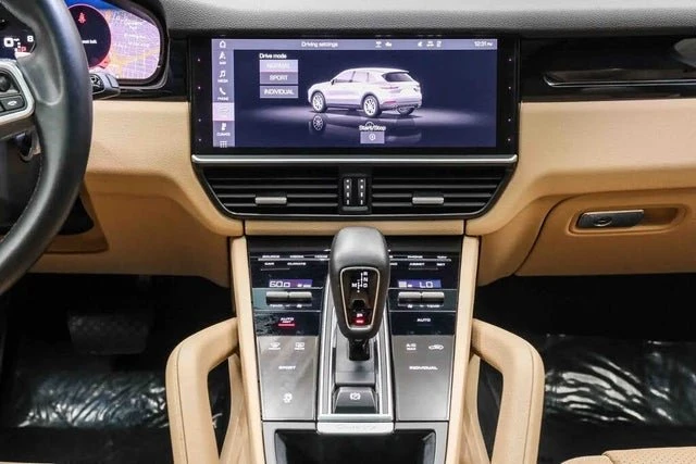 2020 Porsche 9Y0/9Y3 Cayenne - Image 14 of 20