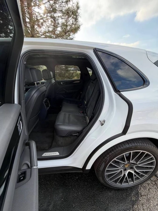 2020 Porsche 9Y0/9Y3 Cayenne - Image 10 of 20