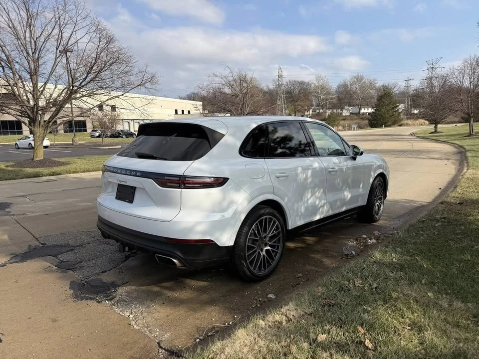 2020 Porsche 9Y0/9Y3 Cayenne - Image 3 of 20