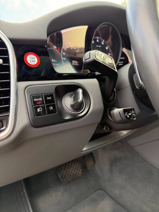 2020 Porsche 9Y0/9Y3 Cayenne - Image 16 of 20
