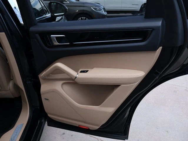 2020 Porsche 9Y0/9Y3 Cayenne - Image 14 of 20