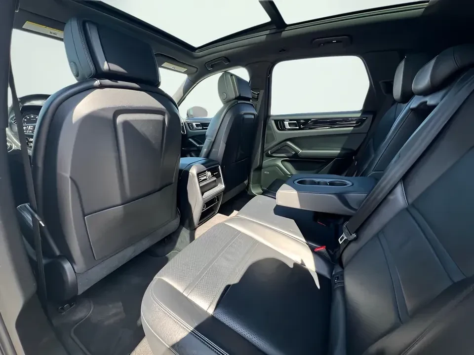 2020 Porsche 9Y0/9Y3 Cayenne - Image 18 of 20