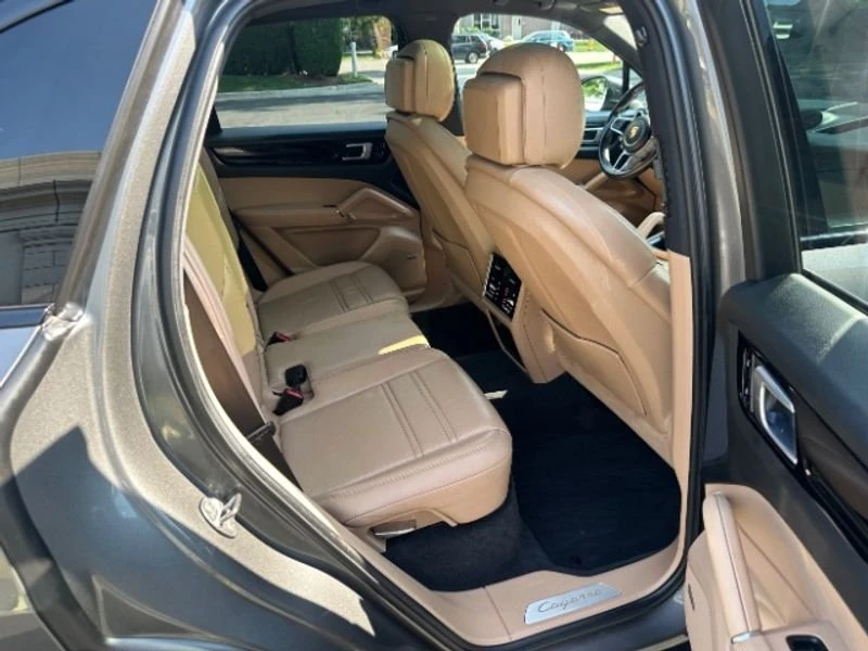 2020 Porsche 9Y0/9Y3 Cayenne - Image 18 of 20