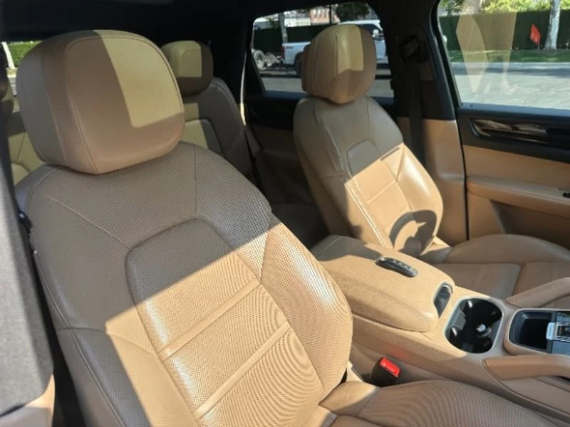 2020 Porsche 9Y0/9Y3 Cayenne - Image 14 of 20