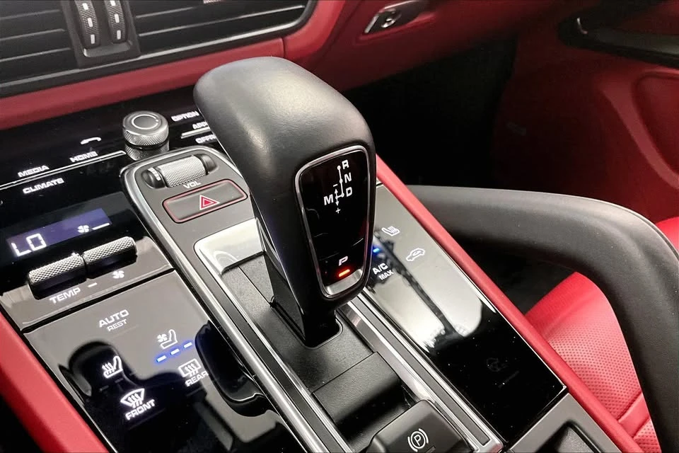 2020 Porsche 9Y0/9Y3 Cayenne - Image 11 of 18