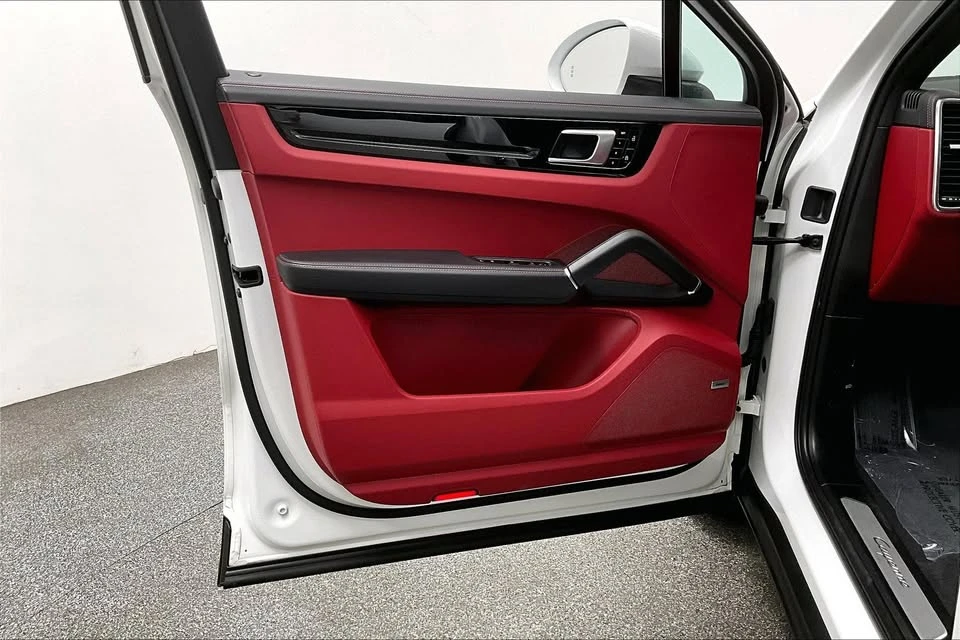 2020 Porsche 9Y0/9Y3 Cayenne - Image 8 of 18