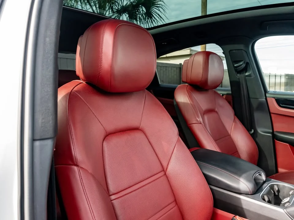 2020 Porsche 9Y0/9Y3 Cayenne - Image 16 of 20
