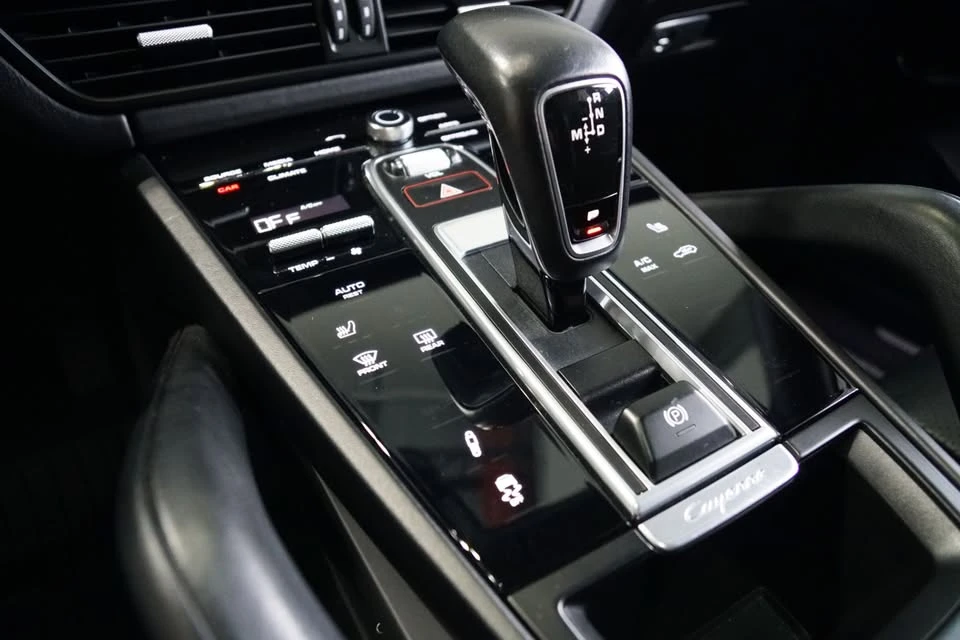 2020 Porsche 9Y0/9Y3 Cayenne - Image 16 of 20