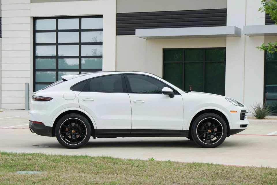 2020 Porsche 9Y0/9Y3 Cayenne - Image 2 of 20